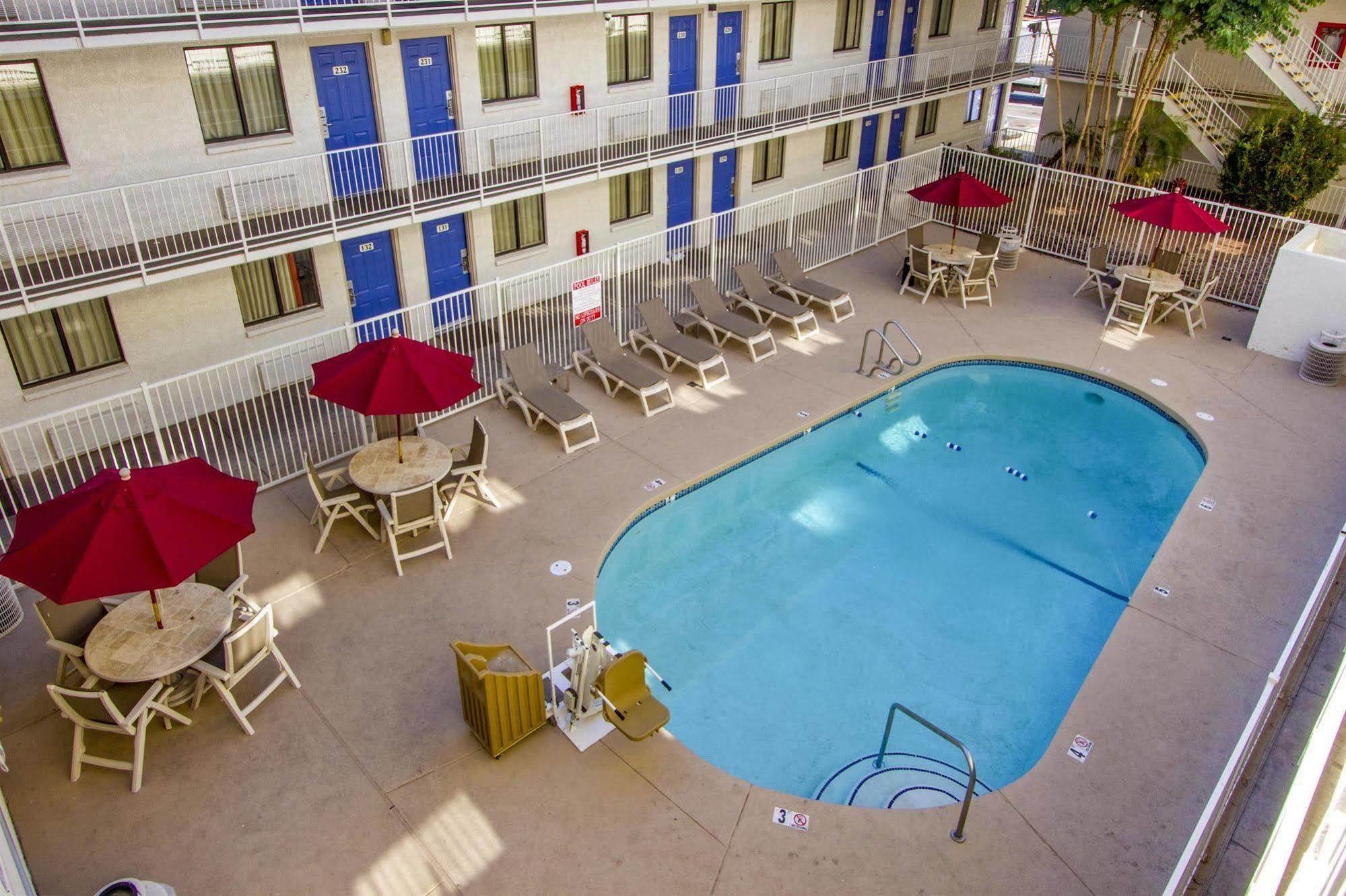 Phoenix Inn Kültér fotó