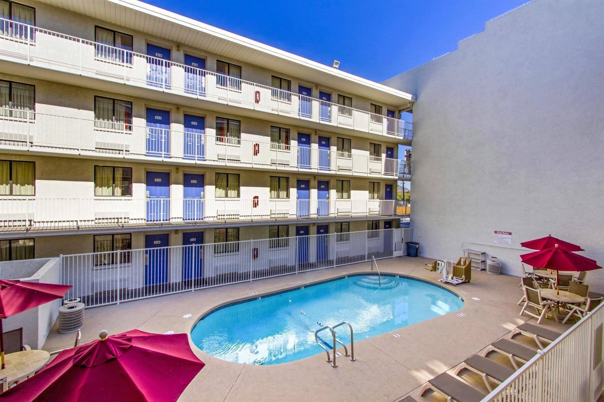 Phoenix Inn Kültér fotó