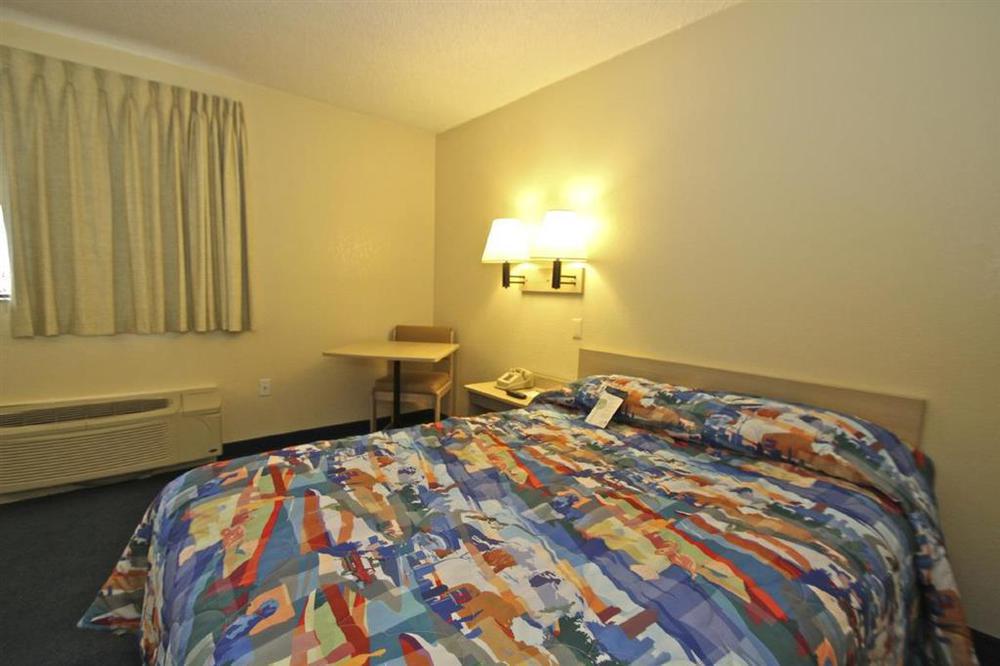 Phoenix Inn Szoba fotó